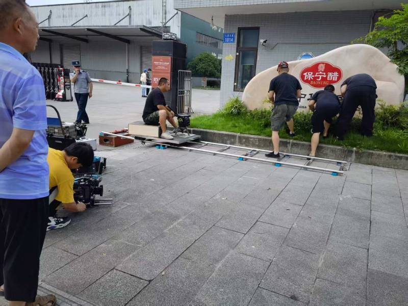 峄城区广告片拍摄公司核心优势：全流程服务，让品牌广告片省心更出彩