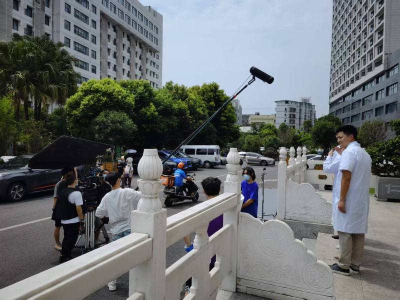 峄城区广告片拍摄公司低成本实现高规格制作的诀窍